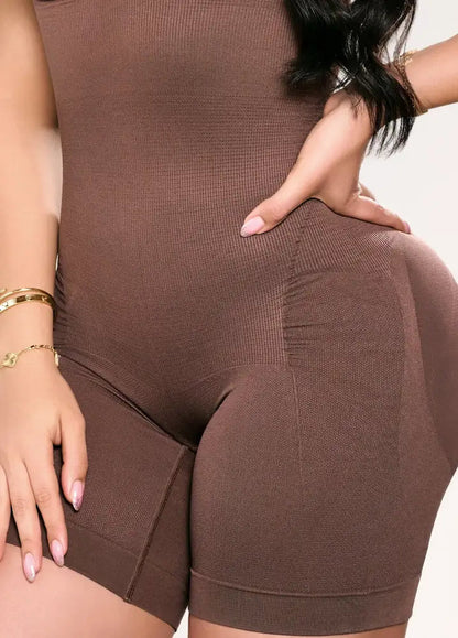 Body sin costuras texturizado: Control de abdomen y realce | Moldea 5603